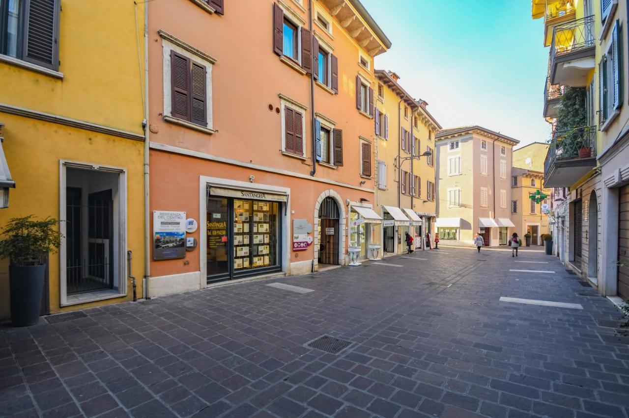 Desenzanoloft Yellow Apartment Desenzano del Garda Zewnętrze zdjęcie